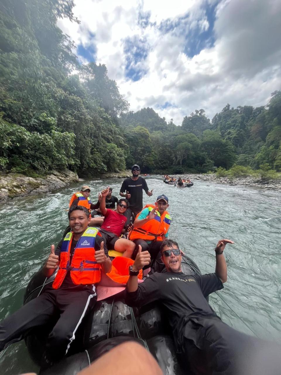 Pongo Guest House & Jungle Trekking 부킷 라왕 외부 사진